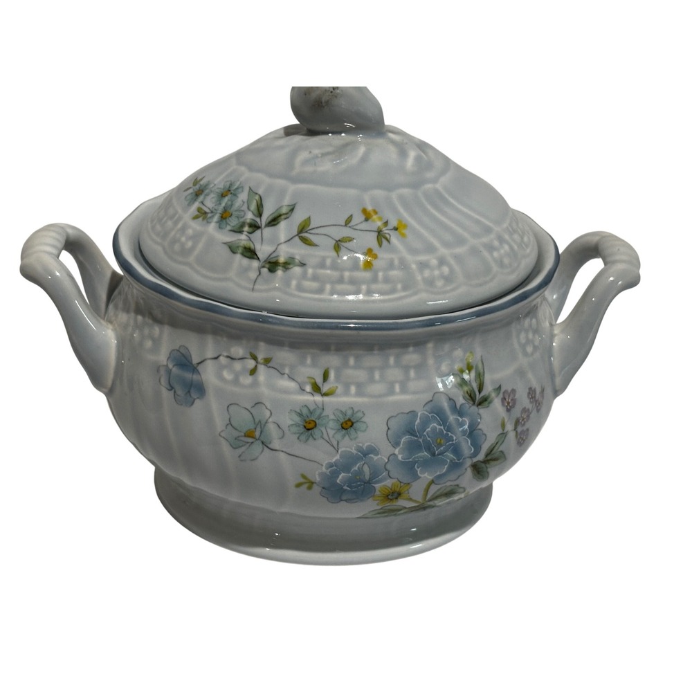 Mikasa Precious Blue Michelle Lidded Sugar Bowl Floral Basketweave Rare Cottage
